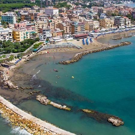 Happyhouse Apartment Anzio Exterior foto